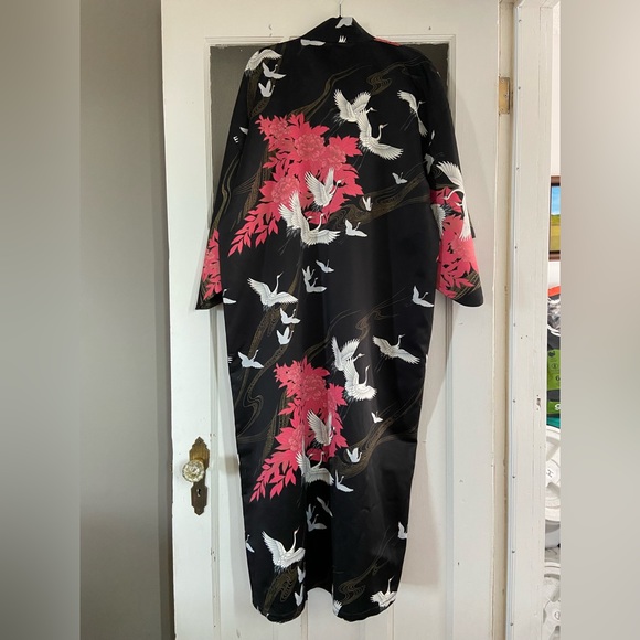 SOLD Vintage Japanese Kimono with Crane Motif Size Medium Made in Japan - Picture 4 of 4